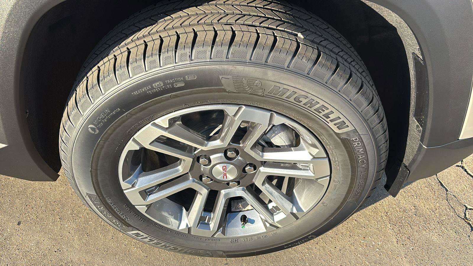 New 2026 GMC Terrain Elevation image 9