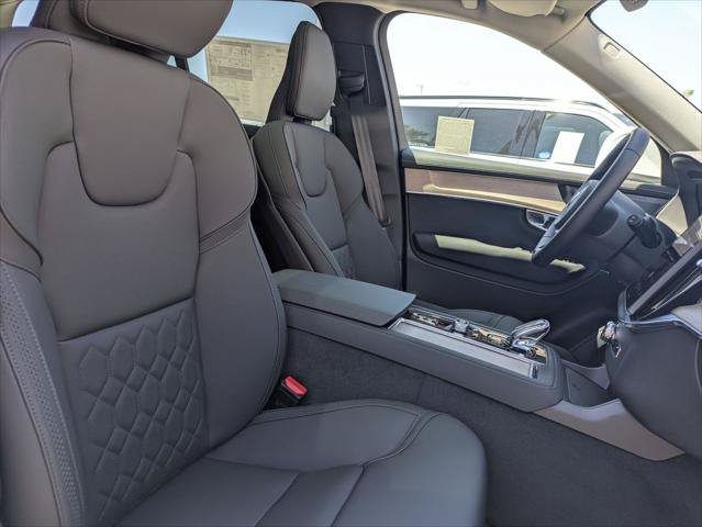 New 2026 Volvo XC90 B6 Plus w/ Protection Package AWD/4WD image 14