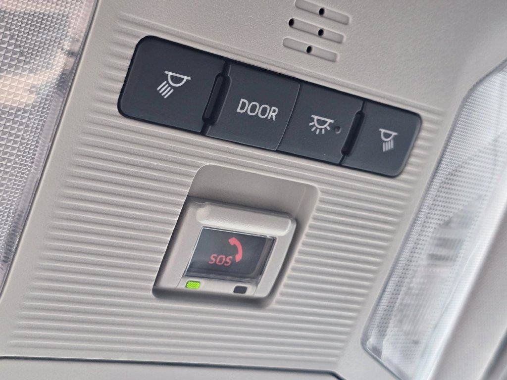 Certified 2025 Toyota RAV4 XLE AWD/4WD image 33