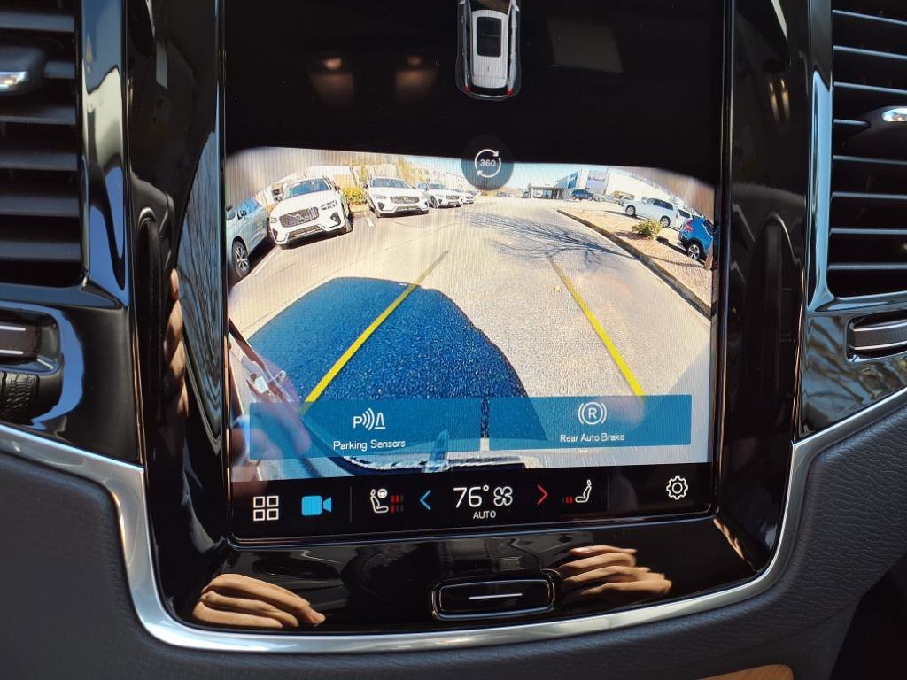 New 2025 Volvo XC90 B6 Plus w/ Protection Package Premier image 21