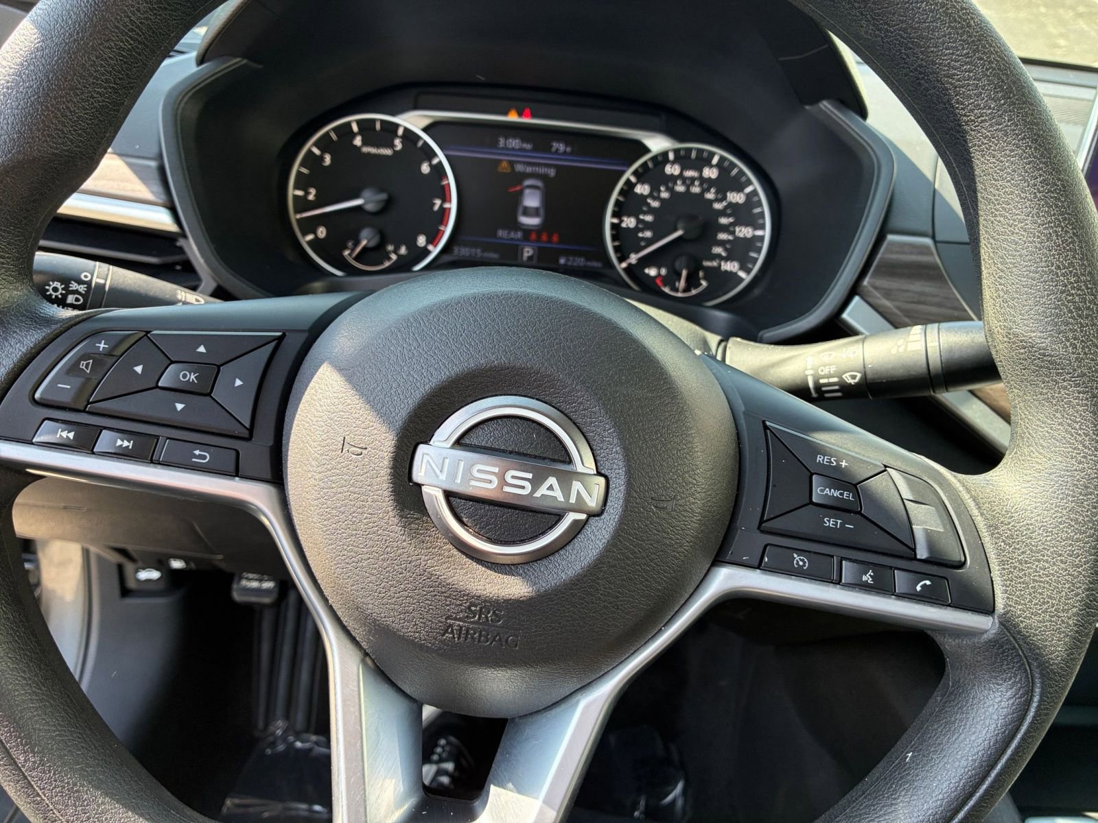 Used 2025 Nissan Altima 2.5 SV FWD image 28
