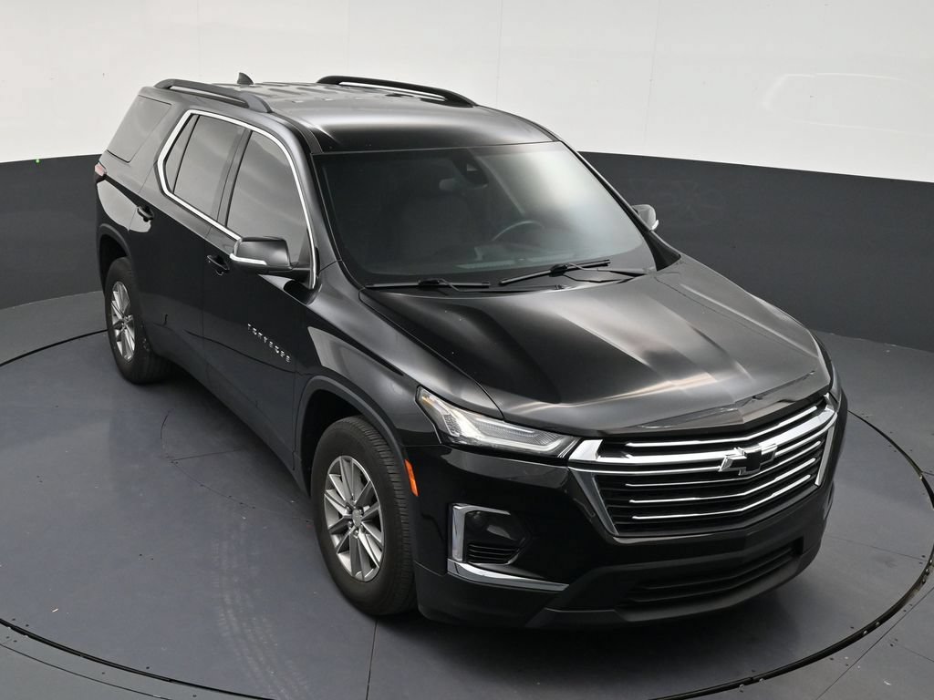 Used 2023 Chevrolet Traverse LT FWD image 17