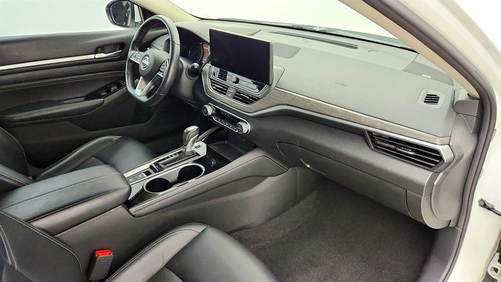 Used 2023 Nissan Altima 2.5 SL AWD/4WD image 23