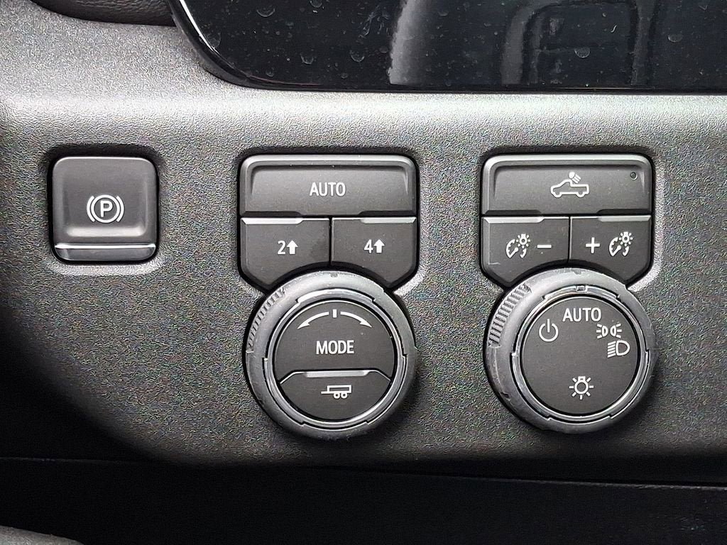 New 2026 Chevrolet Silverado 1500 LT w/ Protection Package AWD/4WD image 16