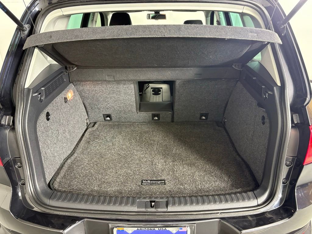 Used 2017 Volkswagen Tiguan Wolfsburg Edition image 18