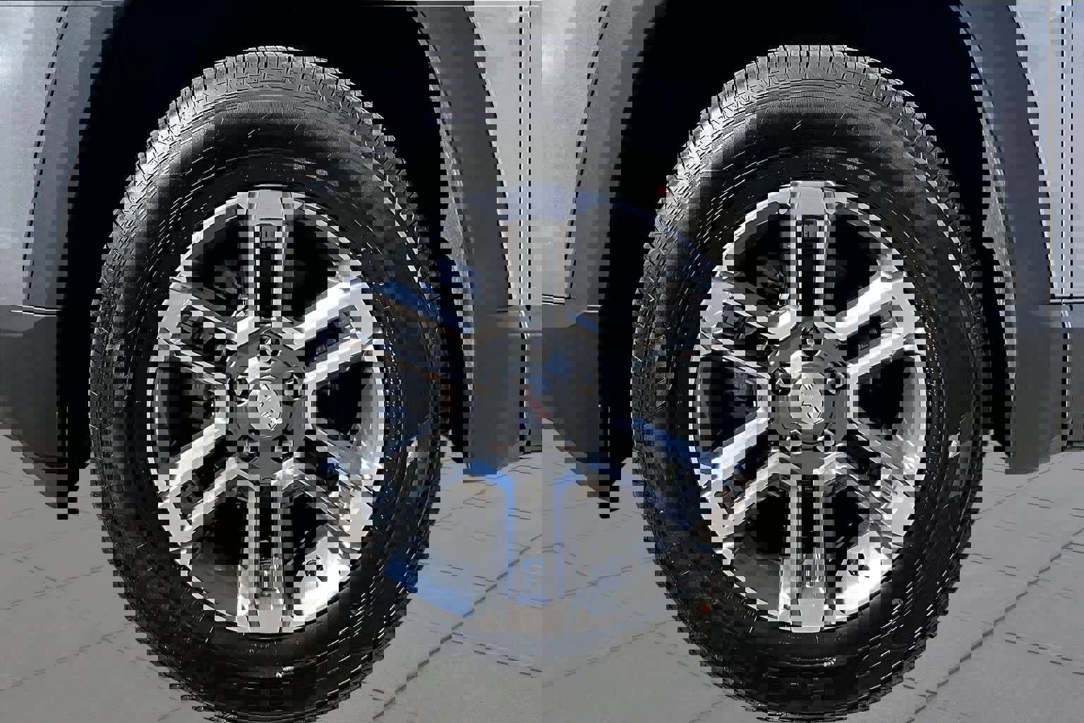 Used 2026 GMC Terrain Elevation image 11