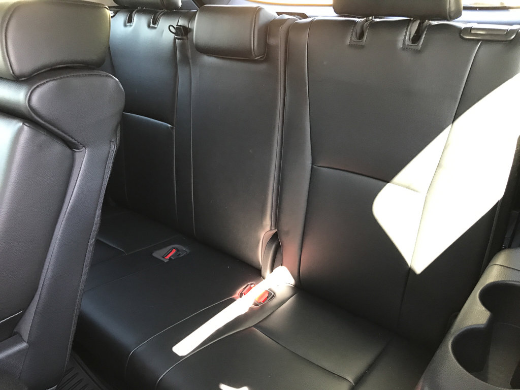 Used 2021 Toyota Highlander XLE image 31