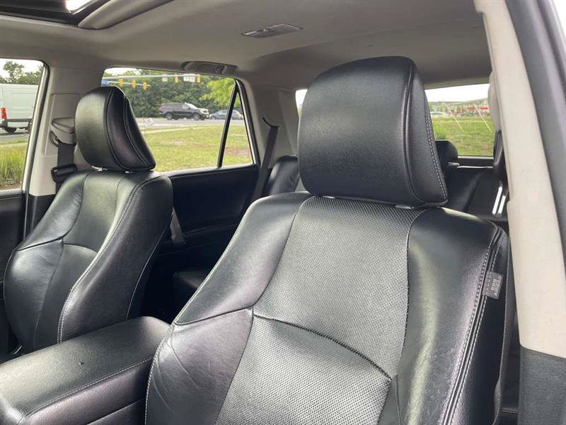 Used 2018 Toyota 4Runner Limited AWD/4WD image 54