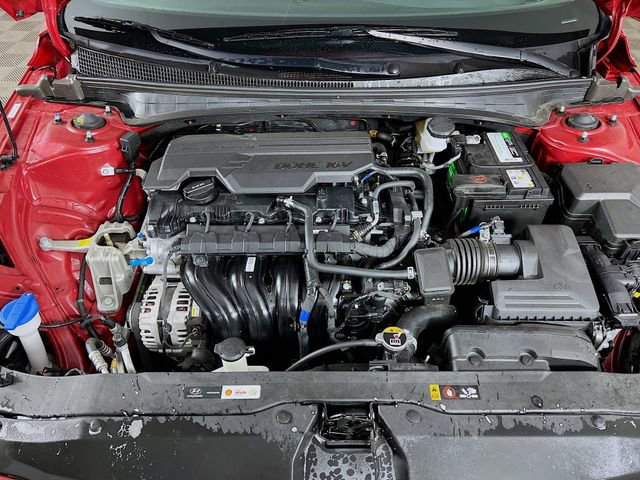 Used 2025 Hyundai Elantra SEL FWD image 29
