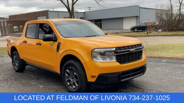 Used 2022 Ford Maverick XLT image 2
