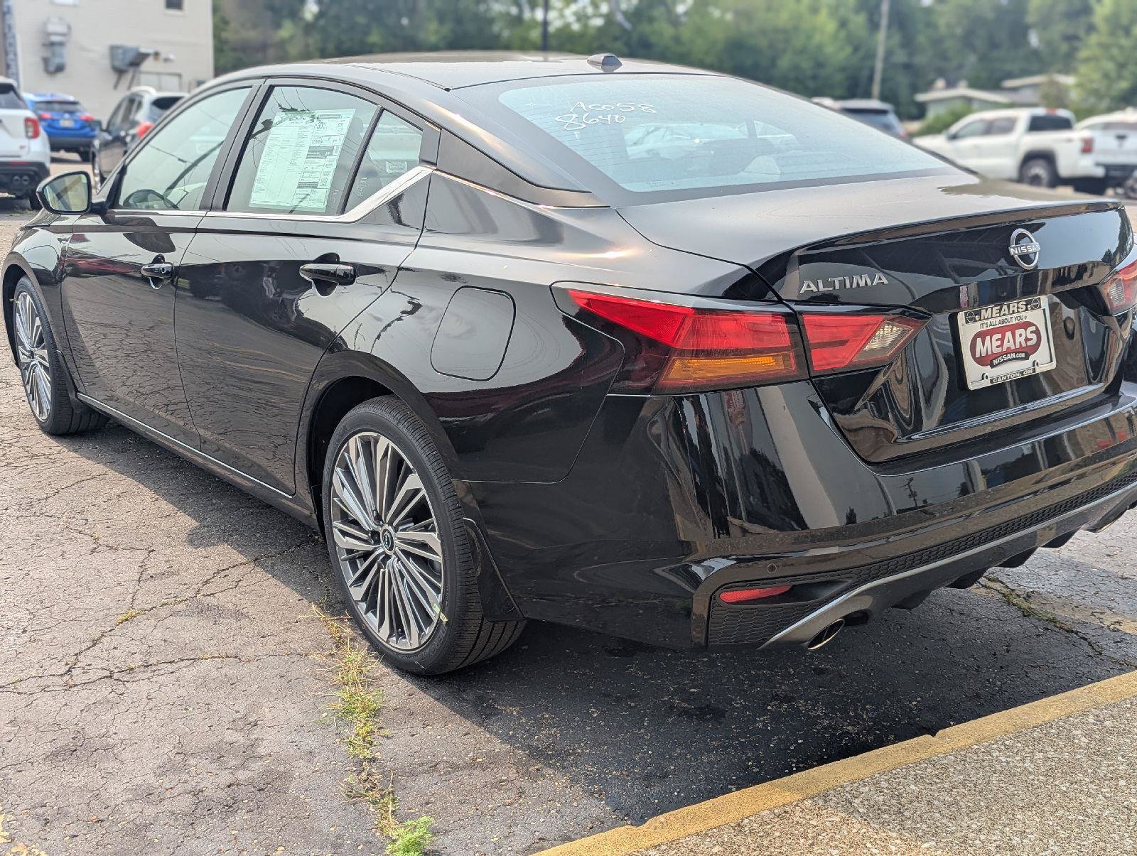New 2026 Nissan Altima 2.5 SV w/ SV Premium Package FWD image 6
