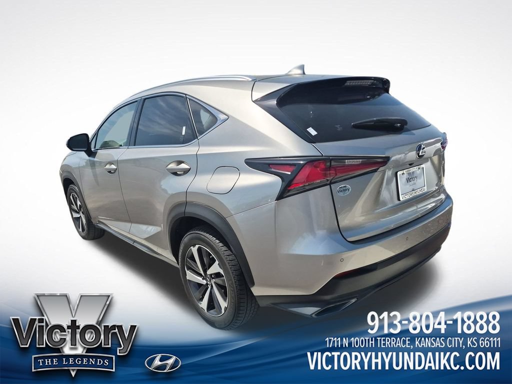 Used 2022 Lexus RX 350L Premium w/ Premium Package AWD/4WD image 3