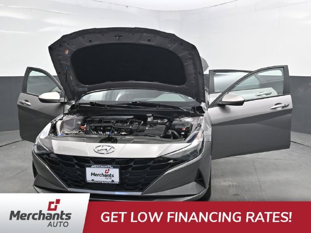 Used 2023 Hyundai Elantra SEL w/ Convenience Package FWD image 39