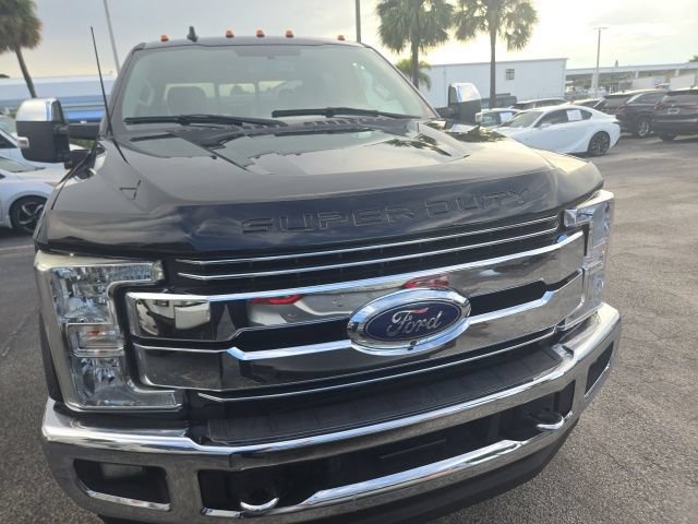 Used 2019 Ford F250 Lariat w/ Chrome Package AWD/4WD image 7
