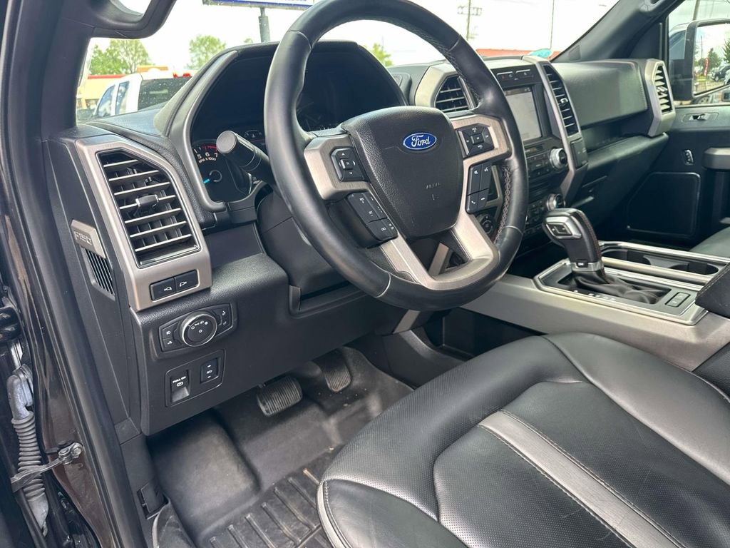 Used 2018 Ford F150 Platinum w/ Equipment Group 701A Luxury AWD/4WD image 20