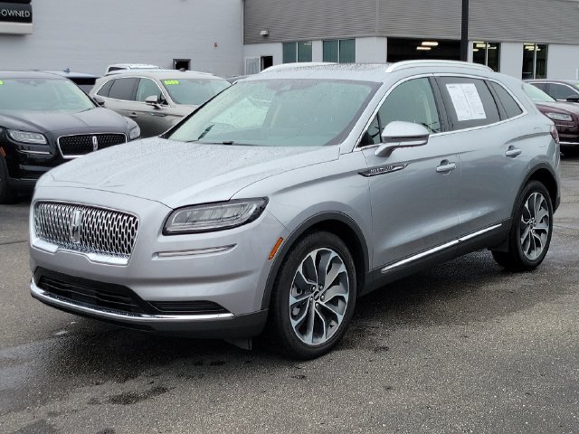 Certified 2023 Lincoln Nautilus Reserve AWD/4WD image 2