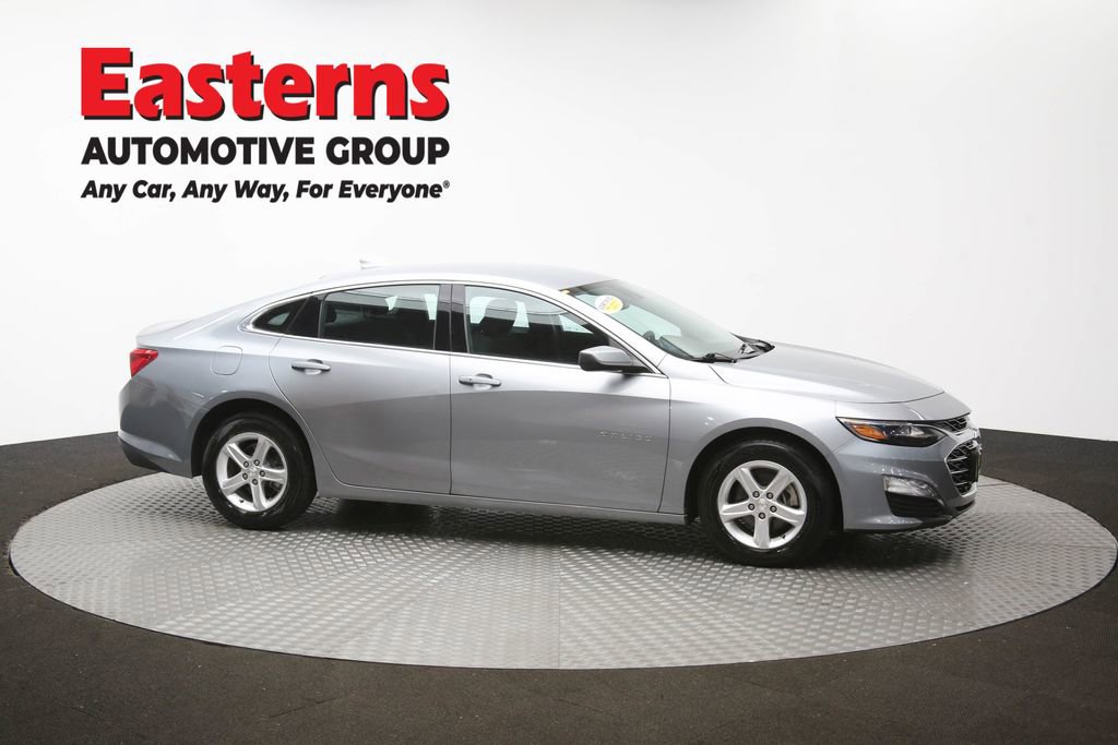 Used 2023 Chevrolet Malibu LT FWD image 46