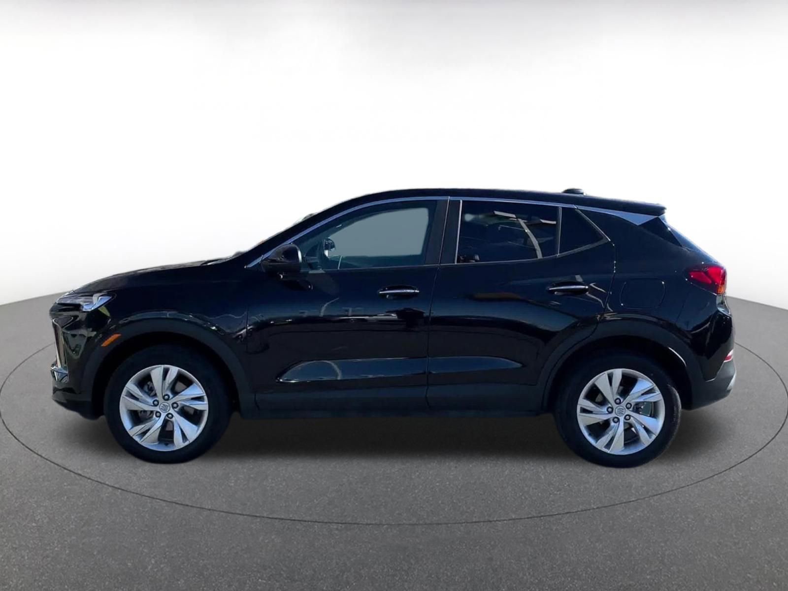 Used 2025 Buick Encore GX Preferred image 9