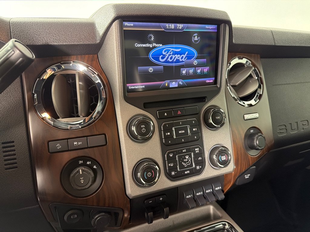 Used 2016 Ford F250 Lariat w/ Lariat Ultimate Package AWD/4WD image 16