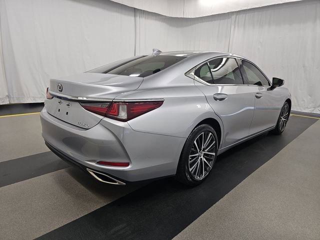 Used 2025 Lexus ES 350 350 w/ Premium Package image 3