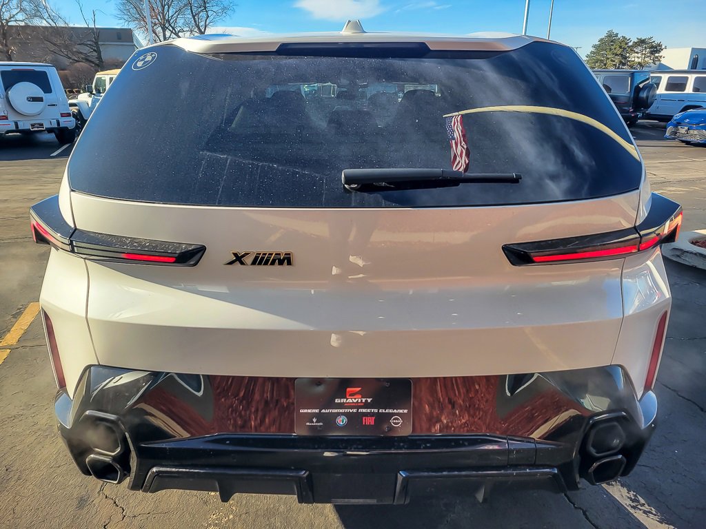 Used 2023 BMW XM image 5