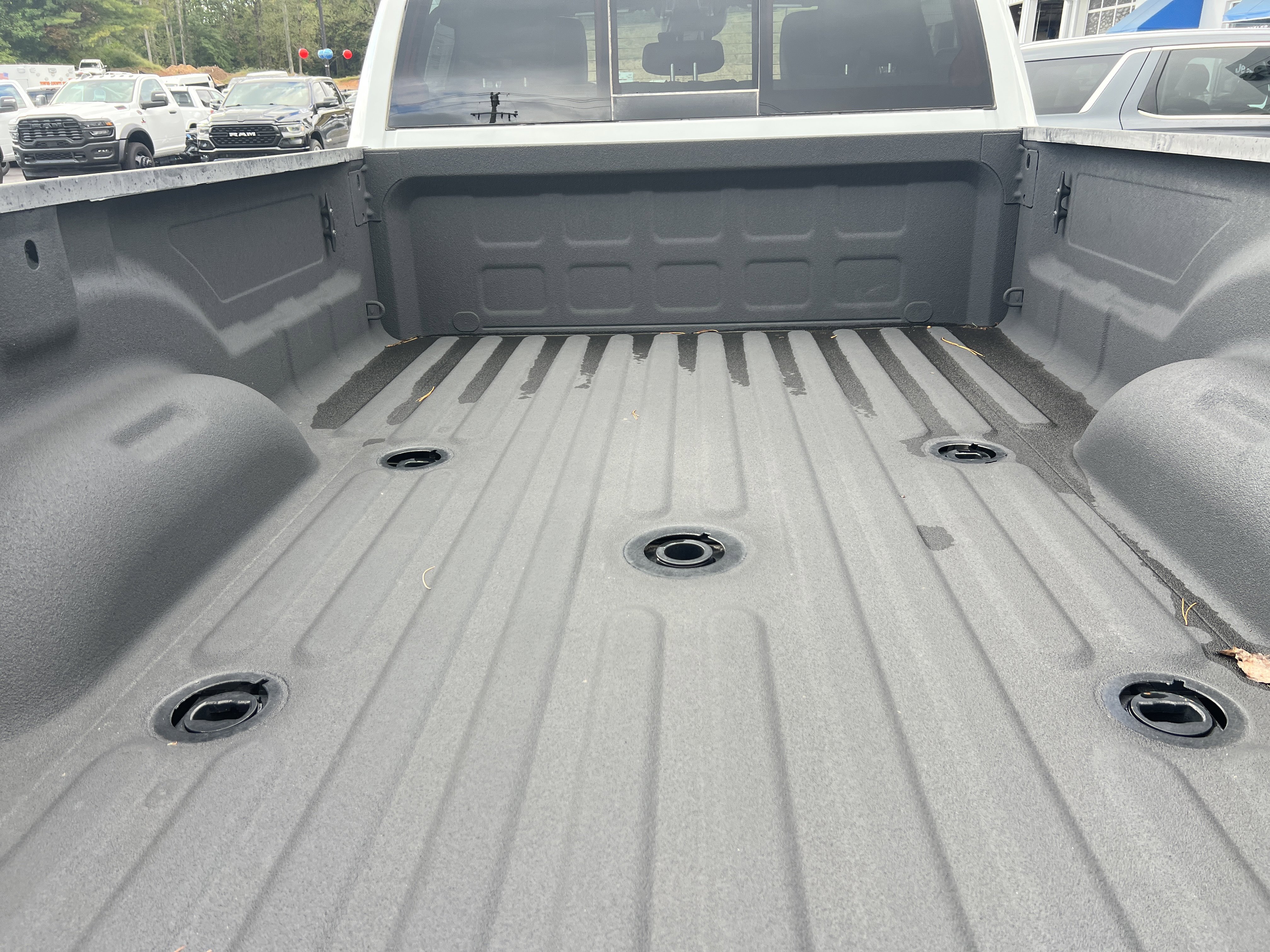 Used 2024 RAM 3500 Laramie w/ Night Edition image 10