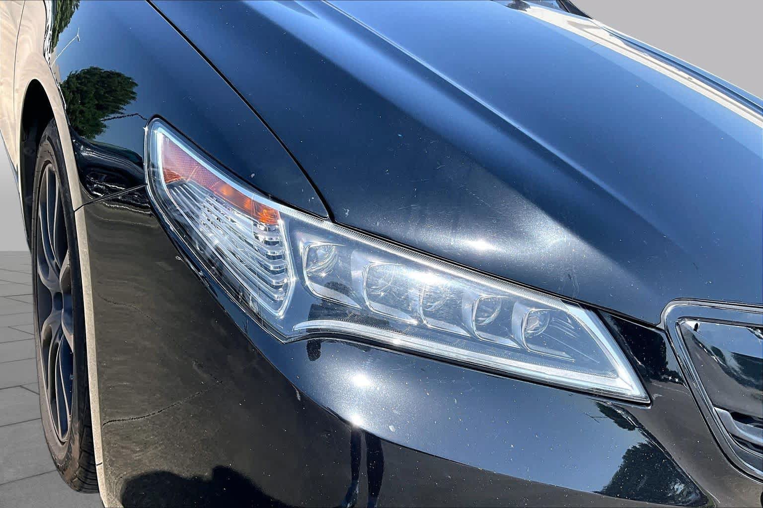 Used 2015 Acura TLX w/ Technology Package FWD image 25