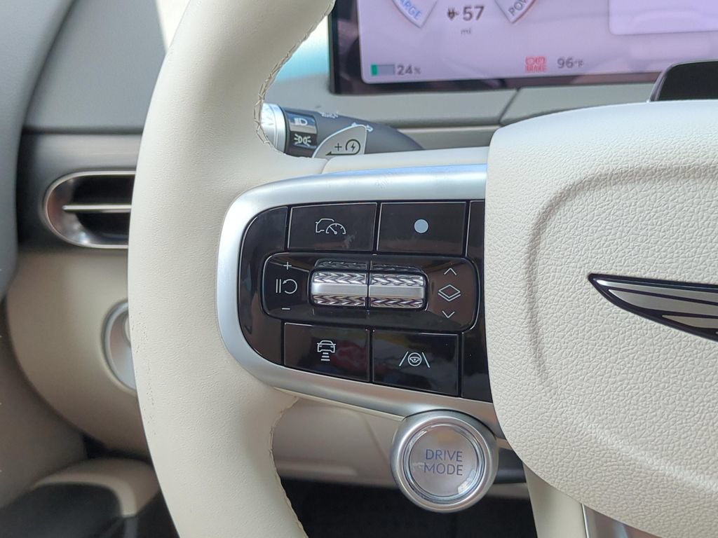 New 2026 Genesis GV60 RWD image 21