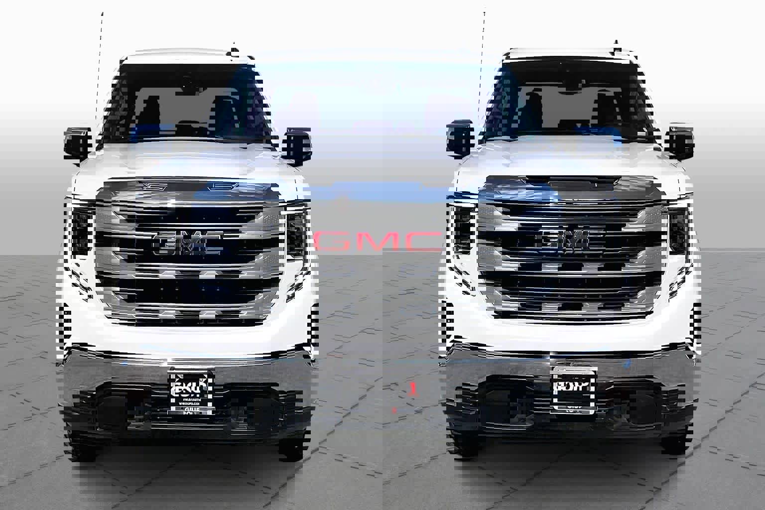 Certified 2024 GMC Sierra 1500 SLE image 3