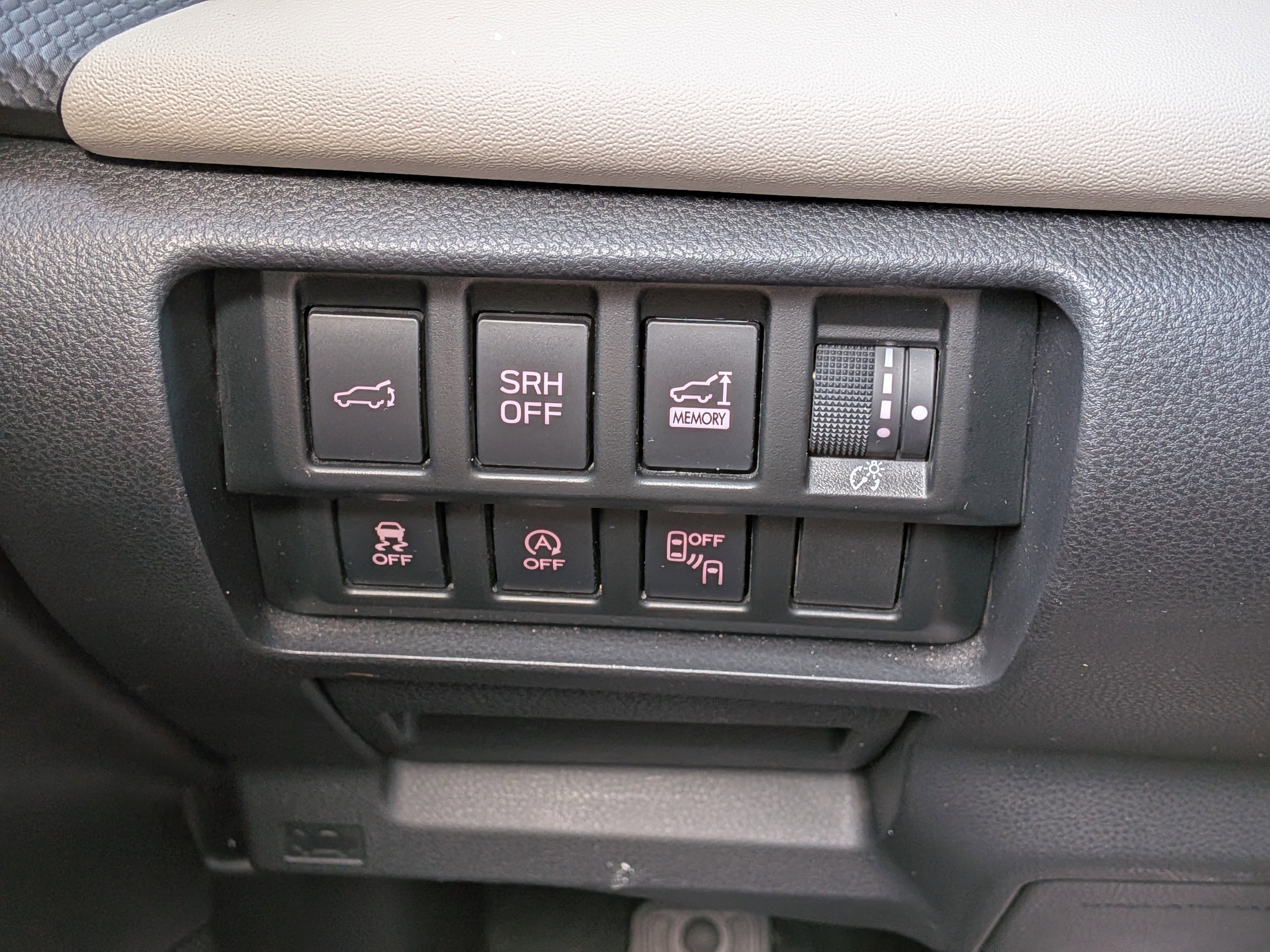 Certified 2022 Subaru Forester Limited w/ Popular Package #2 image 25