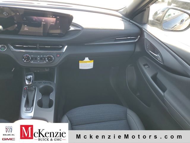 New 2026 Buick Envista Preferred w/ Convenience I Package FWD image 25
