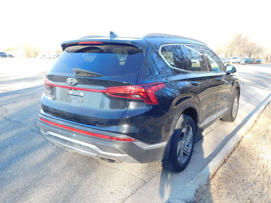 Used 2022 Hyundai Santa Fe SEL w/ Cargo Package image 4
