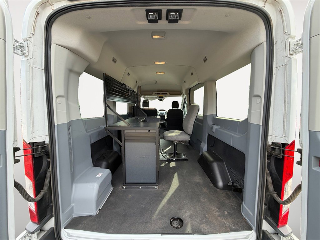 Used 2018 Ford Transit 150 XLT image 15