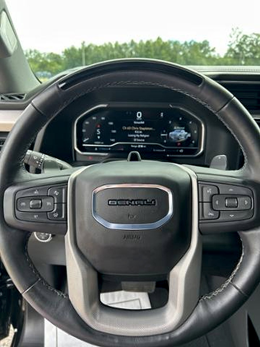 Used 2024 GMC Sierra 1500 Denali w/ Technology Package image 18