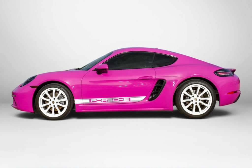 Used 2022 Porsche 718 Cayman RWD image 9