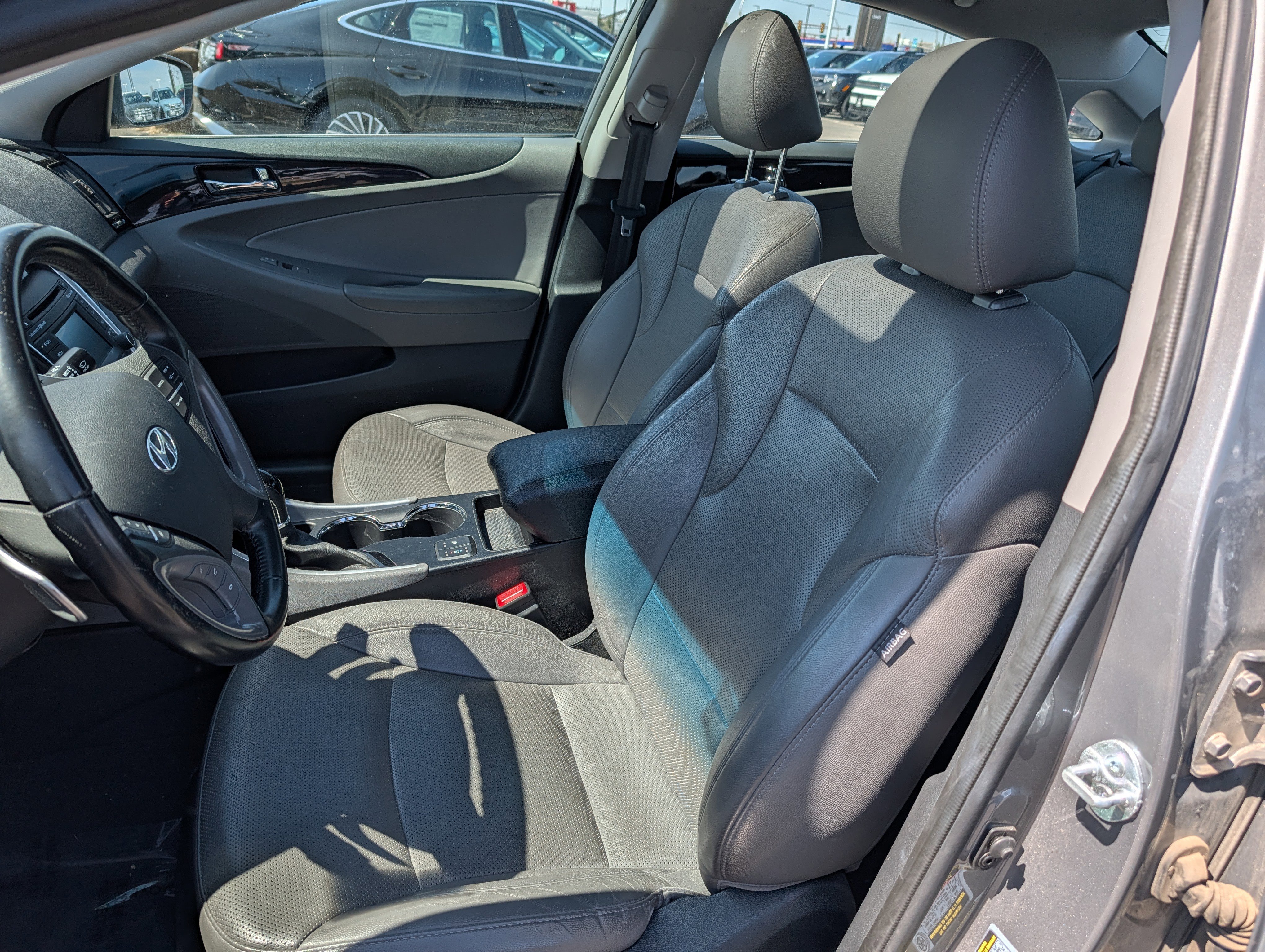 Used 2014 Hyundai Sonata Limited image 10
