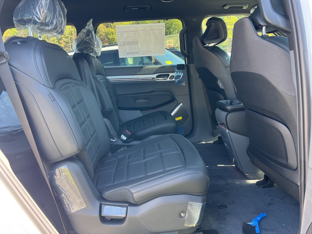 New 2026 Kia EV9 Land image 13