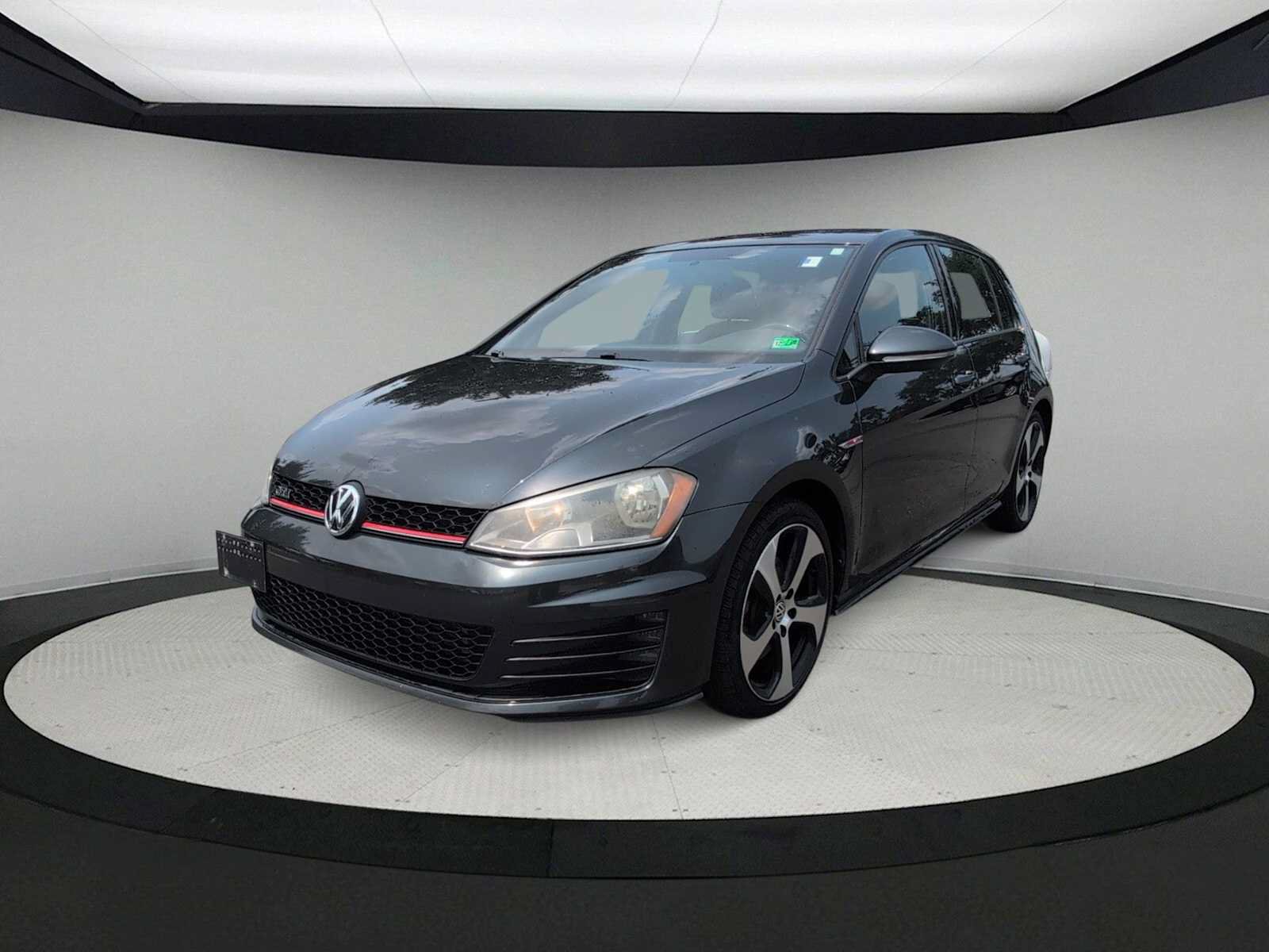 Used 2015 Volkswagen GTI S FWD image 4