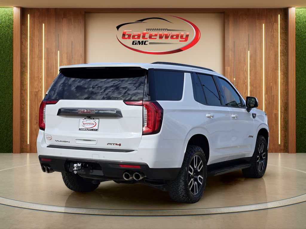 Used 2024 GMC Yukon AT4 w/ Technology Package AWD/4WD image 5