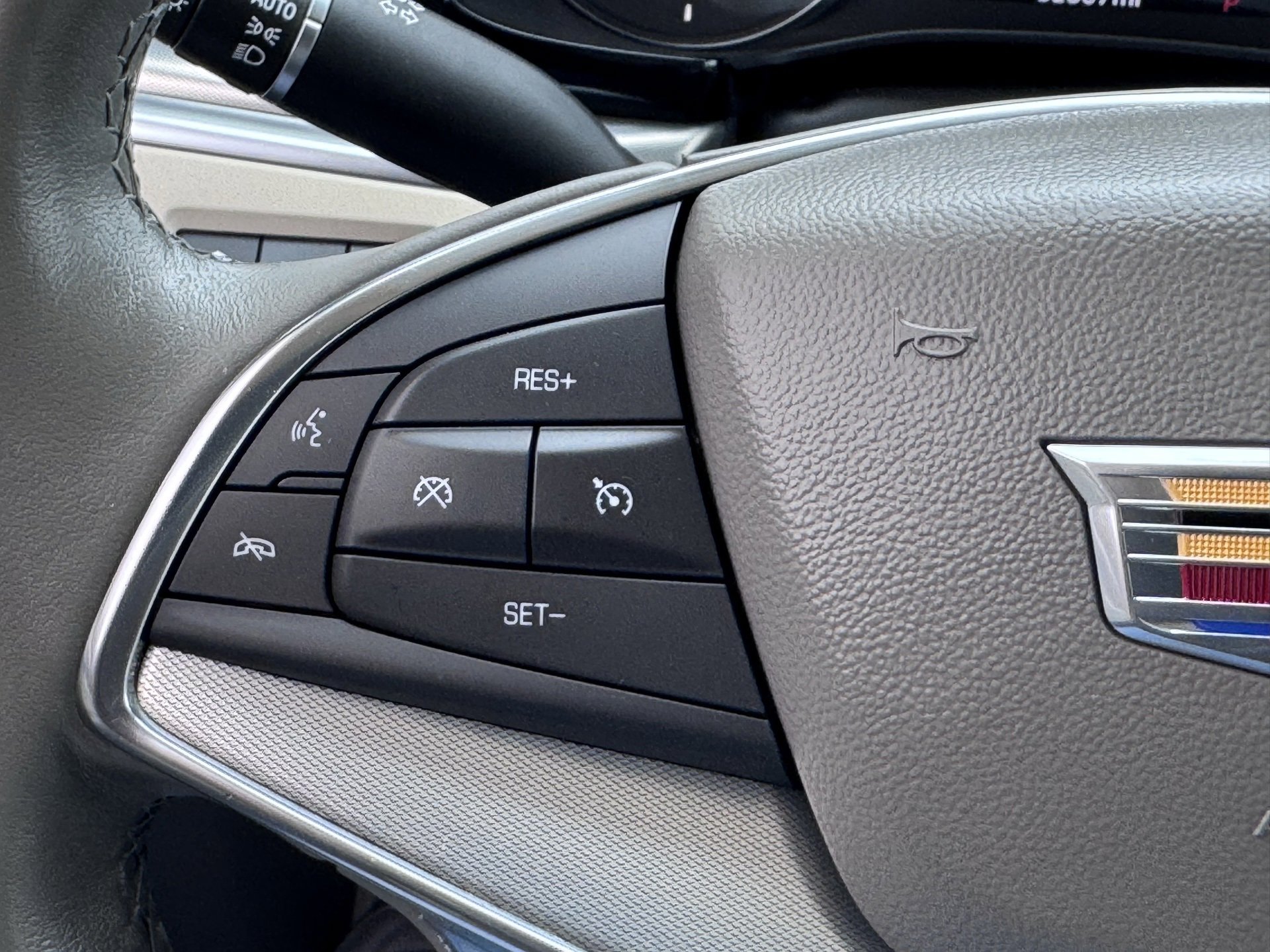 Used 2021 Cadillac XT5 Premium Luxury image 28