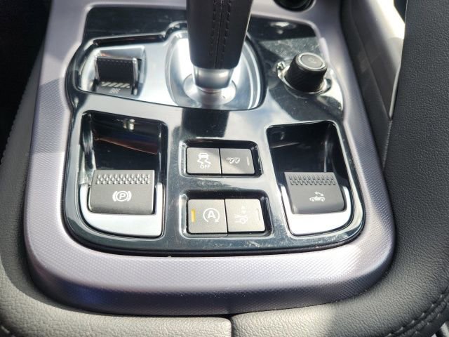 Used 2021 Jaguar F-TYPE Convertible image 27