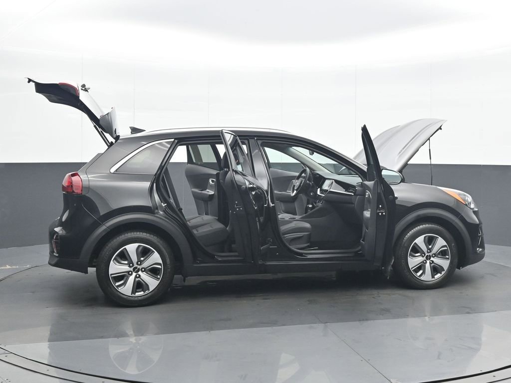 Used 2022 Kia Niro LX image 26