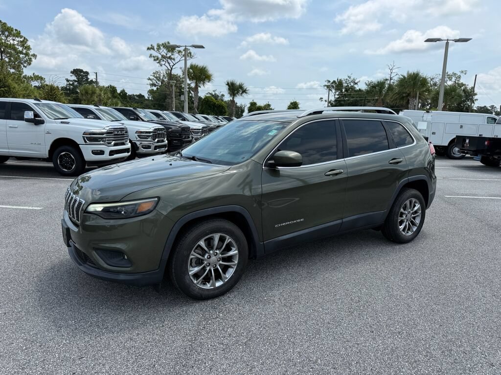 Used 2019 Jeep Cherokee Latitude Plus FWD image 7