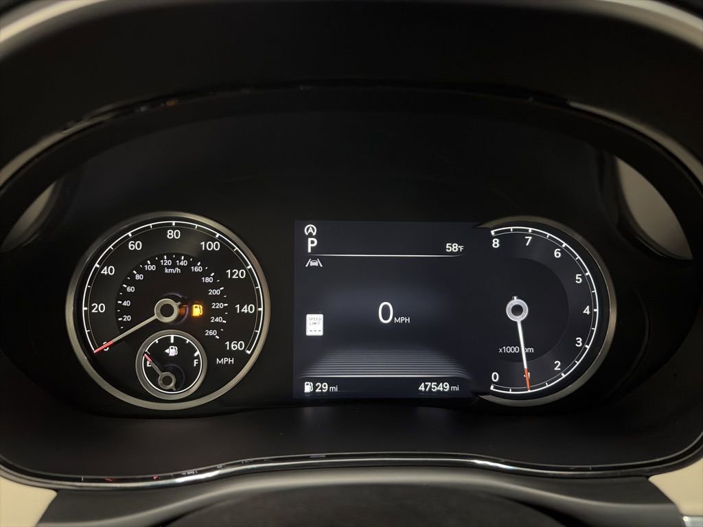 Used 2022 Genesis GV70 2.5T w/ Advanced Package image 8