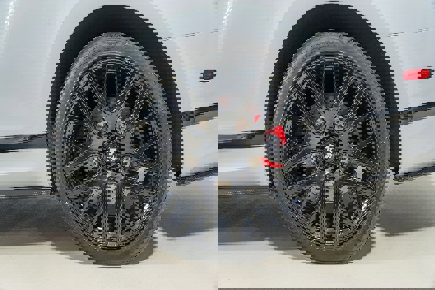 Used 2018 Bentley Continental GT Supersports image 13