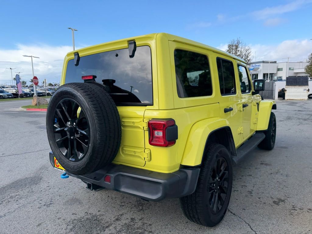 Used 2023 Jeep Wrangler Unlimited Sahara w/ Cold Weather Group image 5