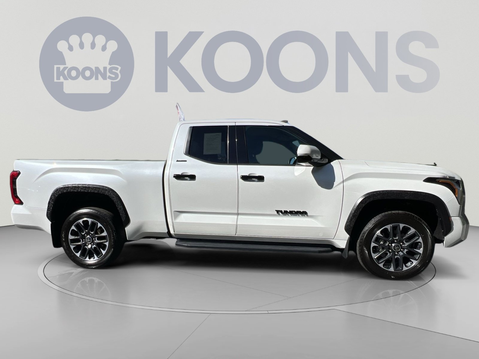 Used 2023 Toyota Tundra Limited AWD/4WD image 10