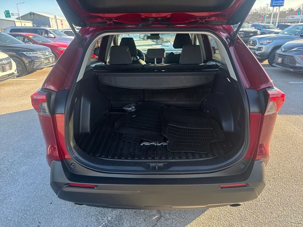 Used 2024 Toyota RAV4 XLE image 7