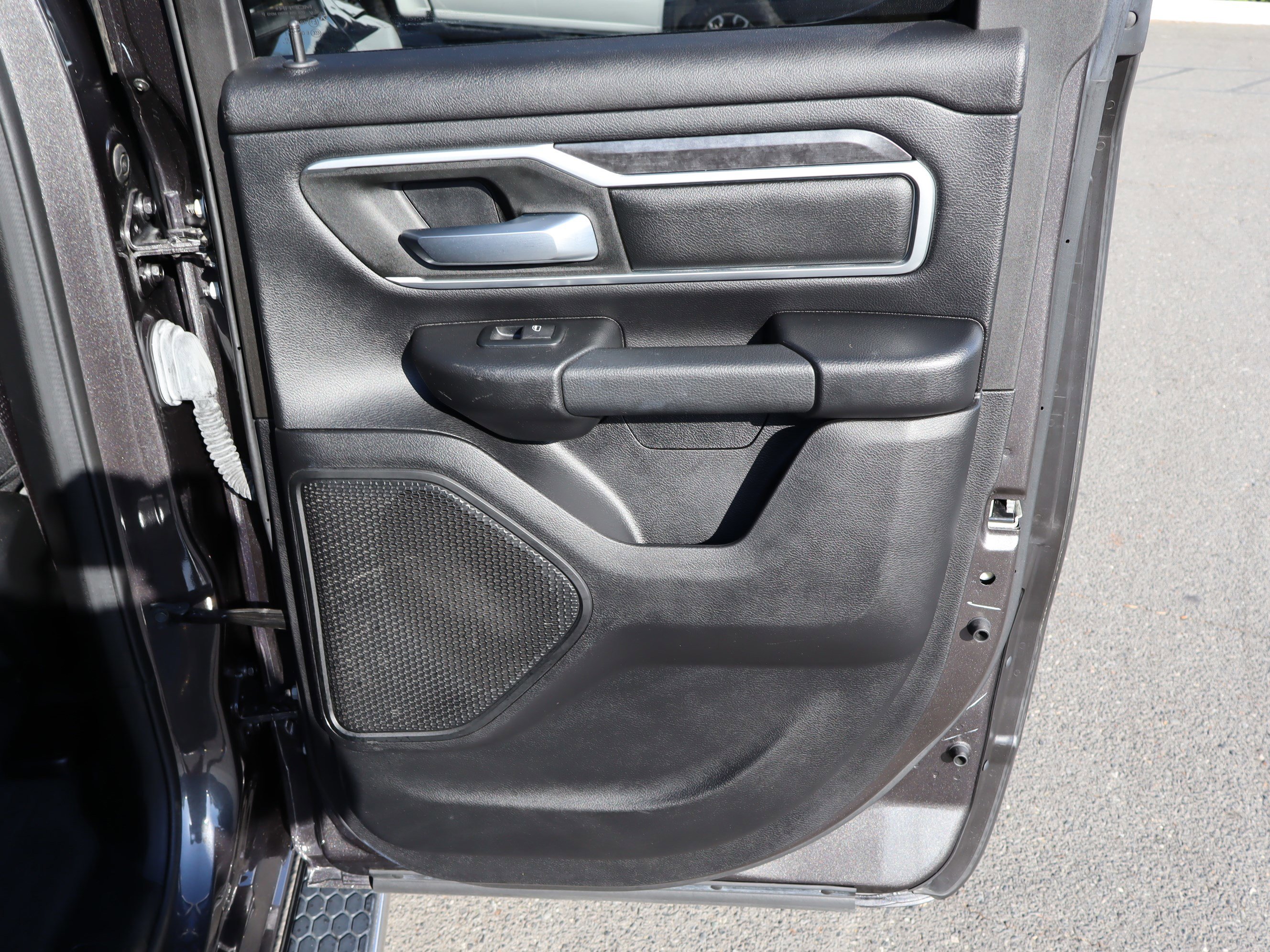 Used 2021 RAM 1500 Big Horn image 33