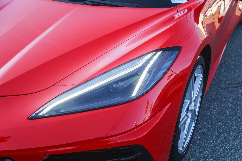 Used 2024 Chevrolet Corvette Stingray Coupe w/ 1LT image 4